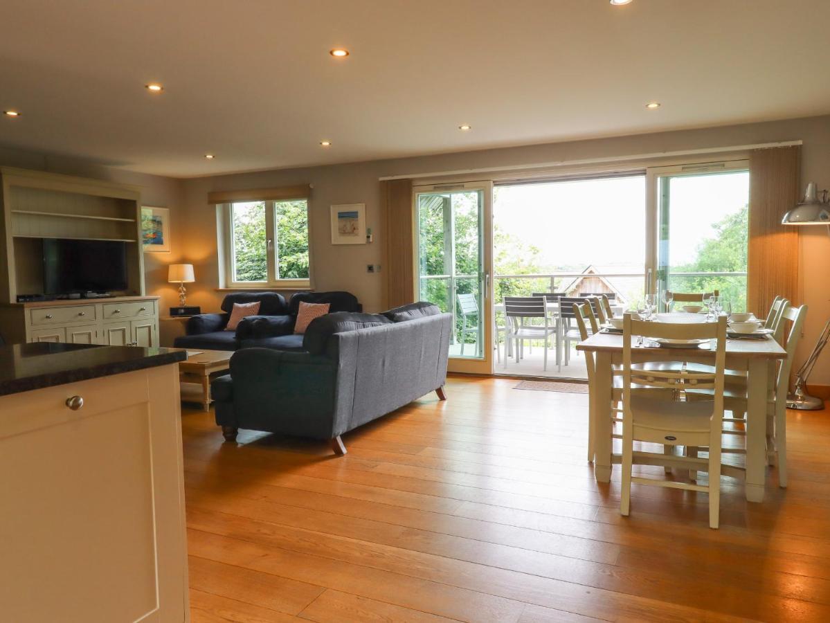 Swandown, 20 Poldon Villa Chard Eksteriør bilde