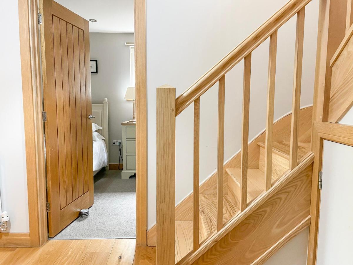 Swandown, 20 Poldon Villa Chard Eksteriør bilde