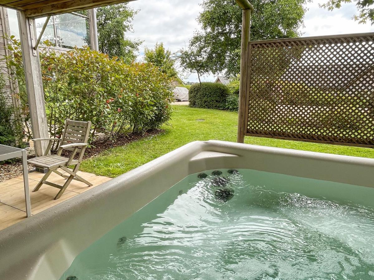 Swandown, 20 Poldon Villa Chard Eksteriør bilde