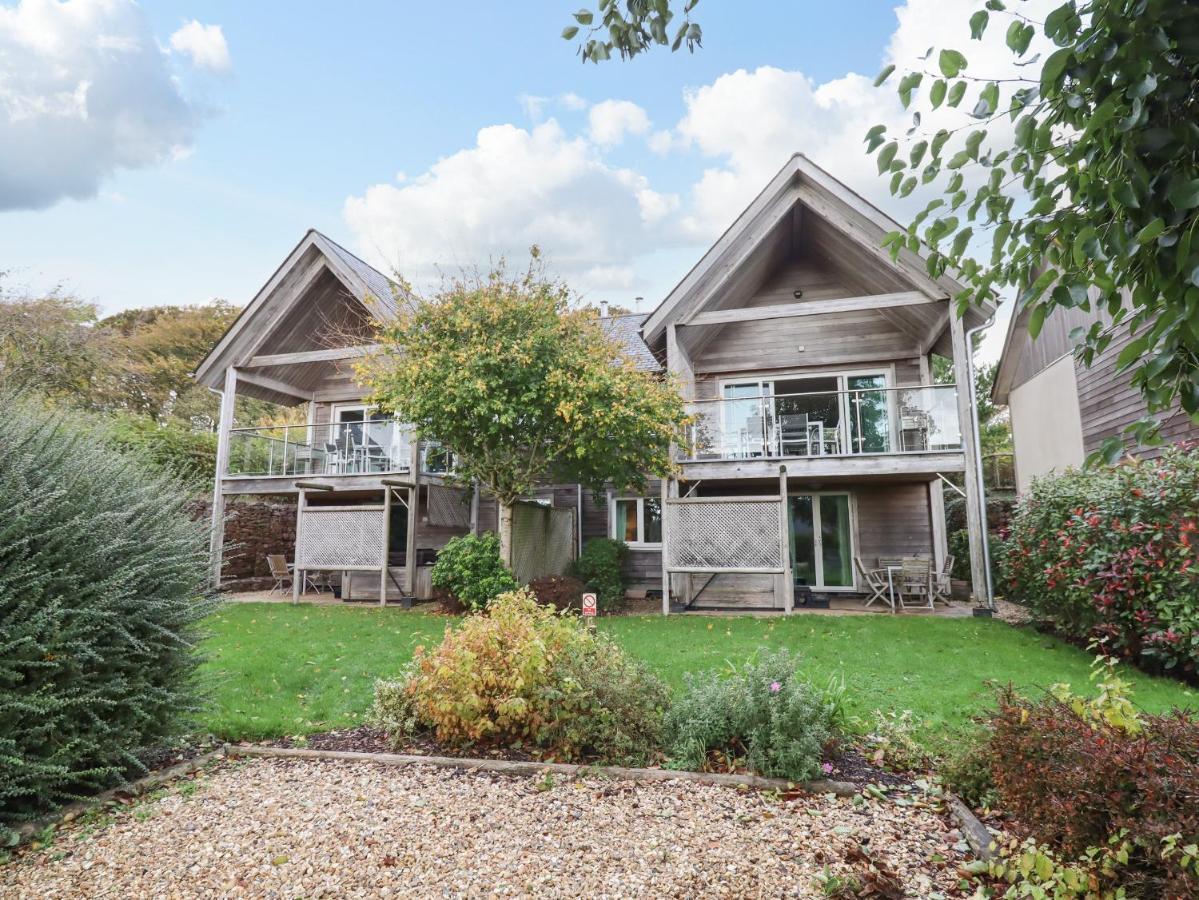 Swandown, 20 Poldon Villa Chard Eksteriør bilde